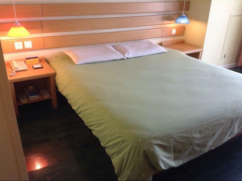 Home Inn หางโจว ภายนอก รูปภาพ